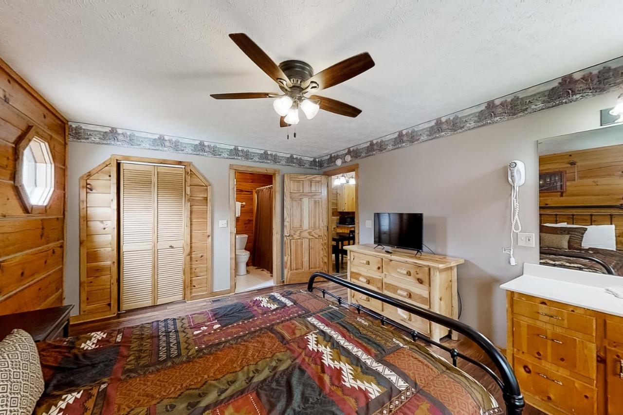 Villa Bear Creek à Pigeon Forge Extérieur photo